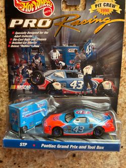 1997 NASCAR Hot Wheels (2)