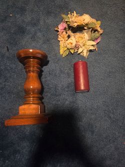 Wooden holder large, other items included for decoration