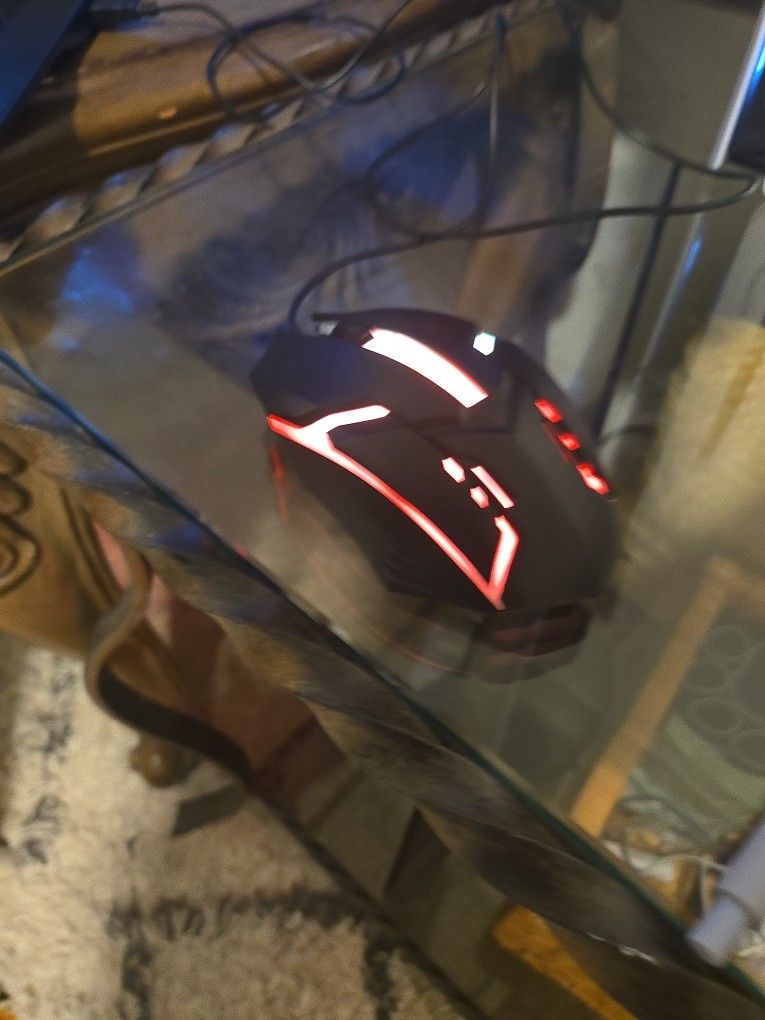 Gameing Mouse With Lines New