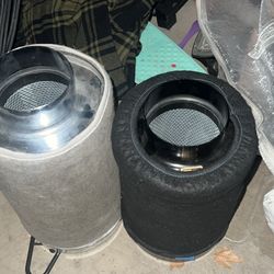 Grow Equipment/Hydro Bucket And Two 4” Carbon Filters