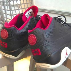 Air Jordan 9 Low Chicago ..