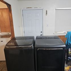 SAMSUNG STAINLESS STEEL WASHER AND DRYER SET BOTH ELECTRIC XL CAPACITY 5.3 CU DELIVERY AVAILABLE FOR EXTRA FEE WE DO REPAIRS 