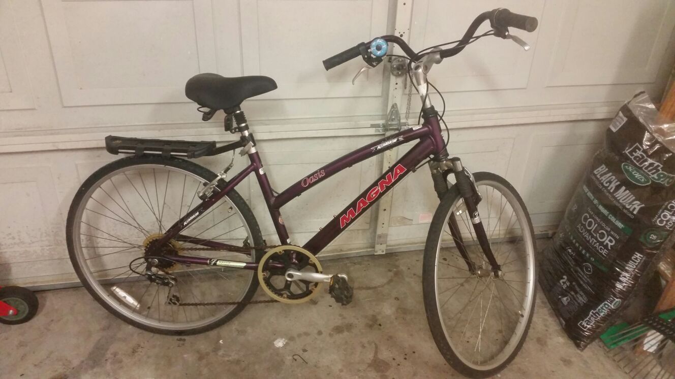LADIES 26" HYBRID MAGNA OASIS ALUMINUM BIKE