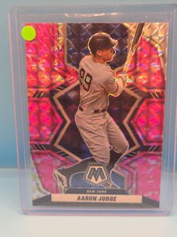 2022 Panini Mosaic #172 Aaron Judge Pink Camo Mosaic