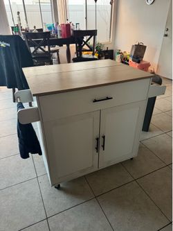 White and brown kitchen island