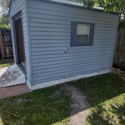 Beautiful Shed Ready  All Amenities Little Office Or Storage 