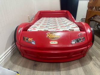 Lightning McQueen Toodler bed