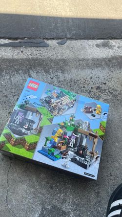 Legos Minecraft The skeleton dungeon set