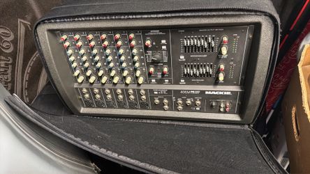 Speaker set