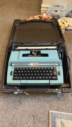 Vintage Typewriter