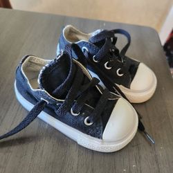 Converse Baby Shoes Size 4