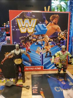 Wwe Hasbro Retro Ring With Zombie Figures