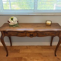Ethan Allen Country French Sofa Table
