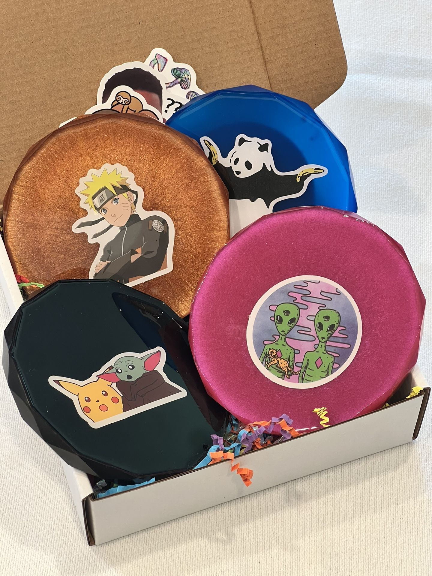 💠 Diamond-Edge Epoxy Coaster Set – Handmade Art Gift