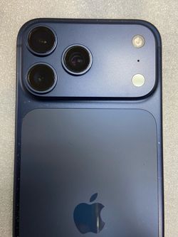 Unlocked iPhone 17 Pro Max 256GB - Potranco Rd