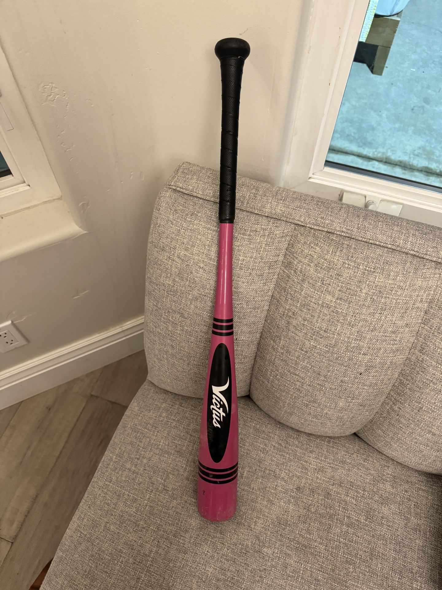 Victus Crayon USA 28” -10