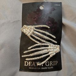 New. "Death Grip" Skeleton Hands Hair Clips