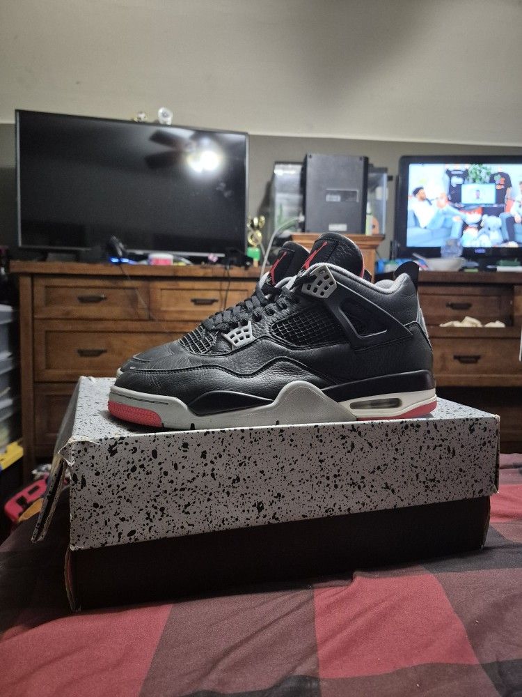 Air Jordan 4 Bred Reamagined Size 12