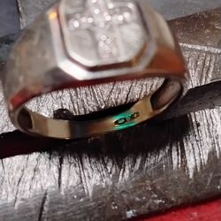 10k White Gold Diamond  