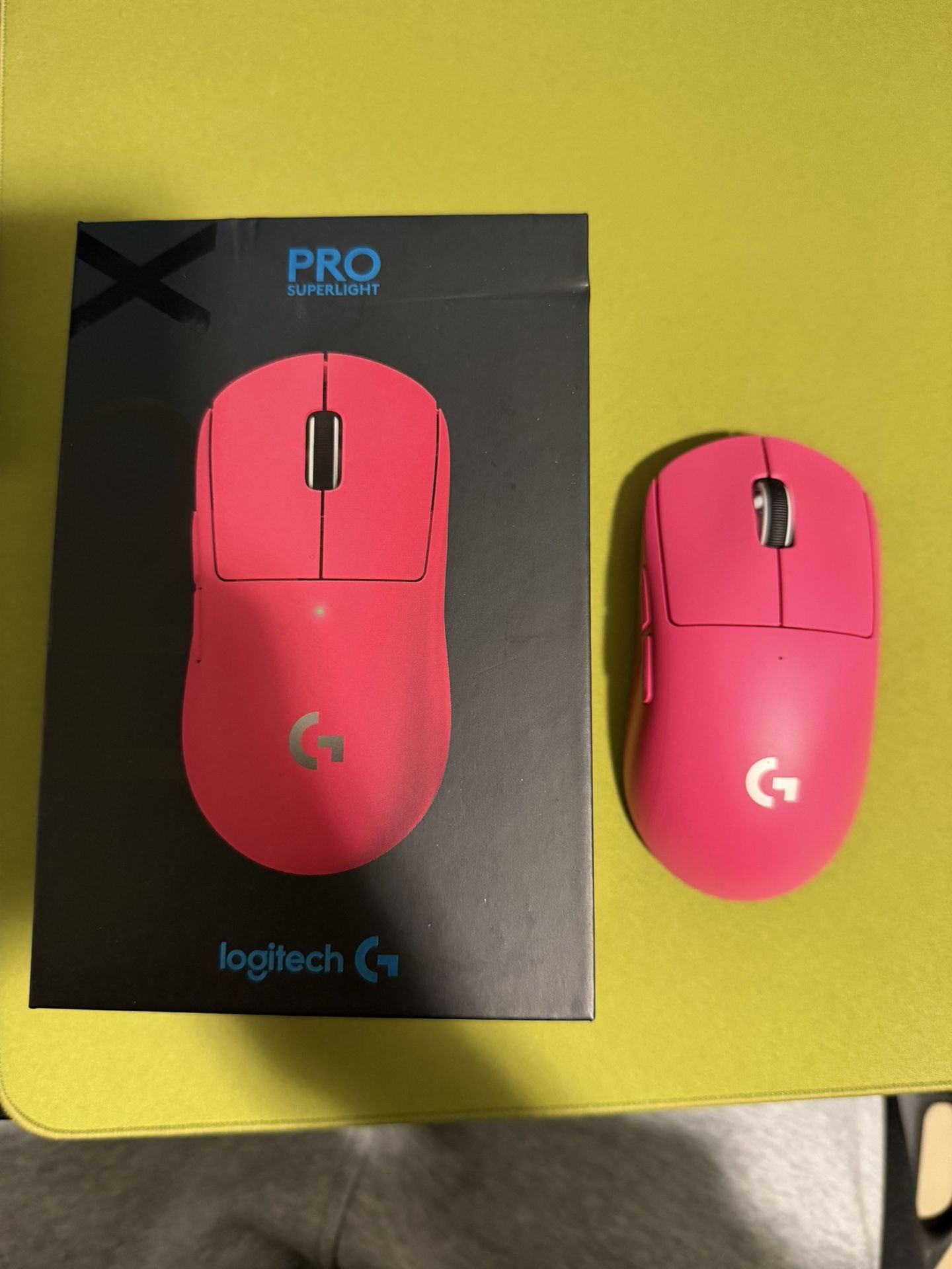 Logitech - PRO X SUPERLIGHT Lightweight Wireless Optical Gaming Mouse with HERO 25K Sensor - Wireless - Magenta