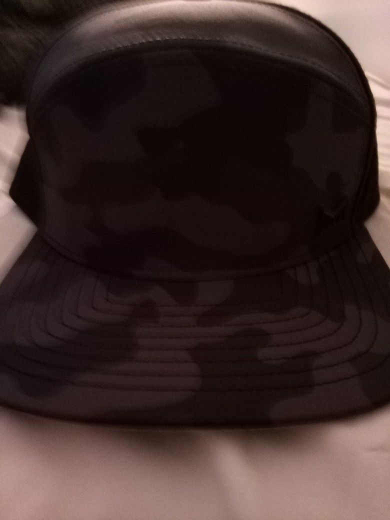 Barely Used Meun "Trenches" 5-Panel Hat