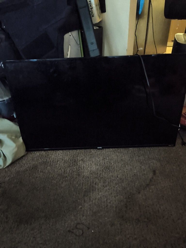 Onn Smart TV 65"