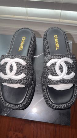 Chanel Slides