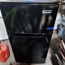 Magic Cheif Mini Fridge 