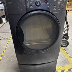 Kenmore elite frontload washer dryer set