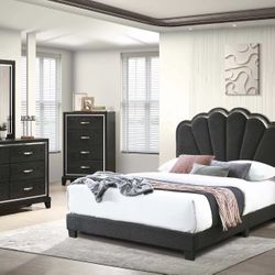 4PC Black Queen Bedroom Set w/ LED Lights 