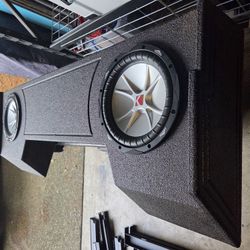 10" KICKER CVR. Dodge Truck Box