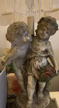 Vintage Table Lamps With Children