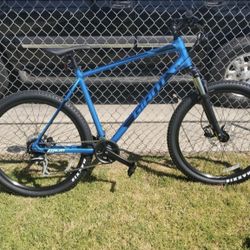 Giant Talon 3 