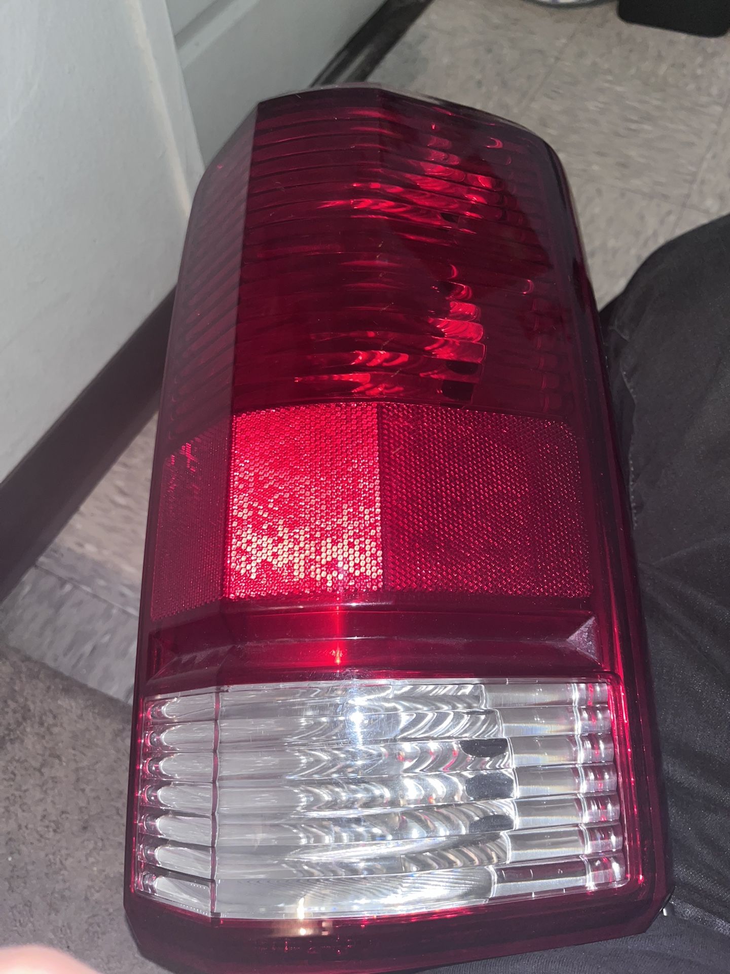 Dodge Nitro Taillight