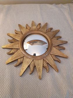 Gold tone / Sun Burst Mirror (wall hanging Decor)