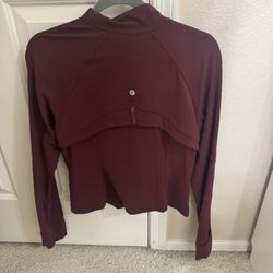 Lululemon Size 12 Cropped Maroon Define Jacket