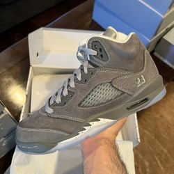 Air Jordan 5 Retro "Wolf Grey" GS Size 7 YOUTH
