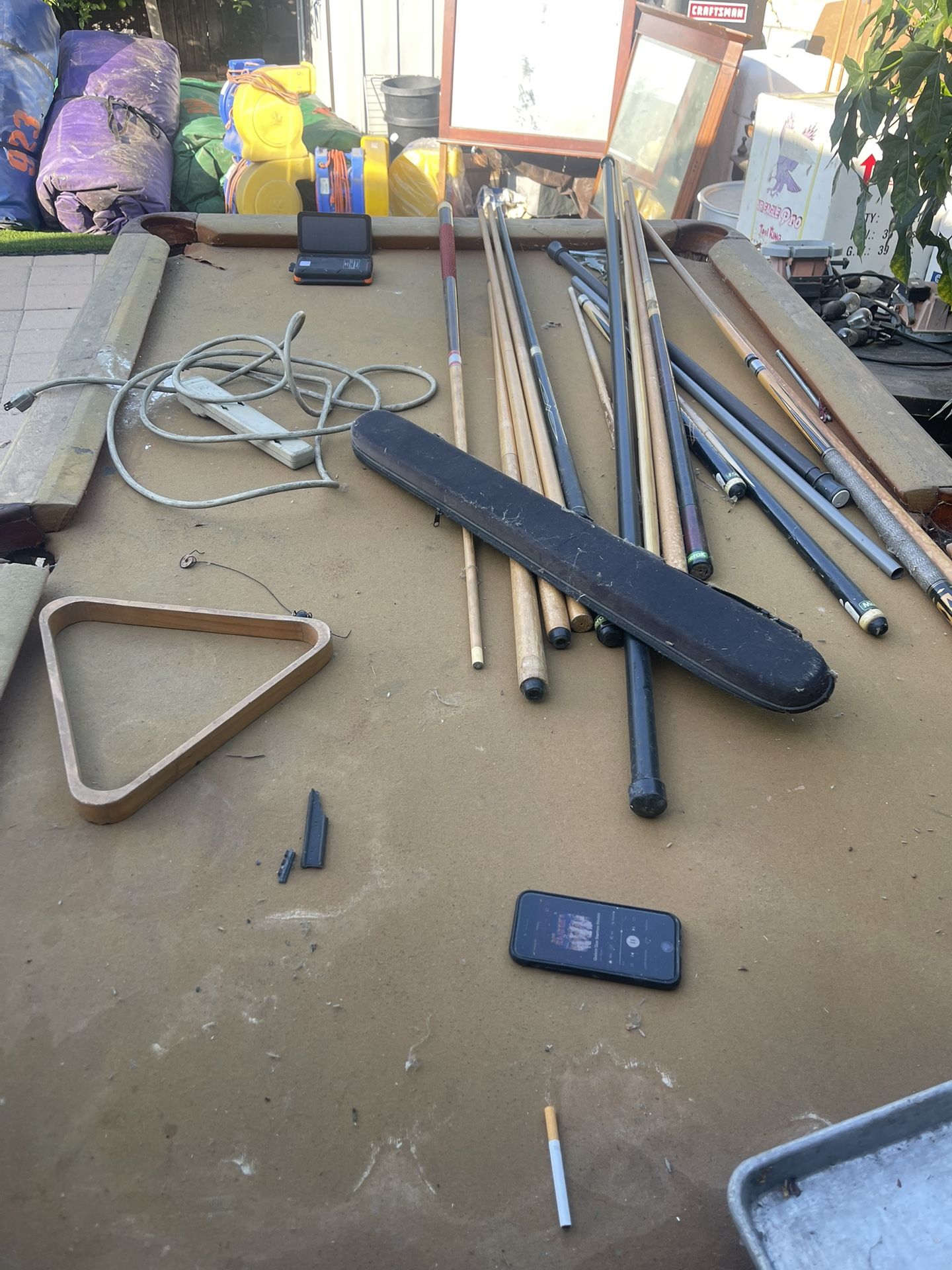 FREE POOL TABLE 7ftx3.5ft 10/30 Need Gone 1 piece 1slate