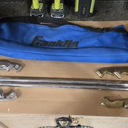 Horseshoes Set - Heavy Metal With Posts And Carry Bag $20