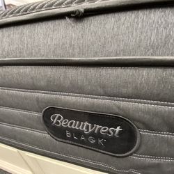 New Eastern King Plush Pillow top C class. Was $6599