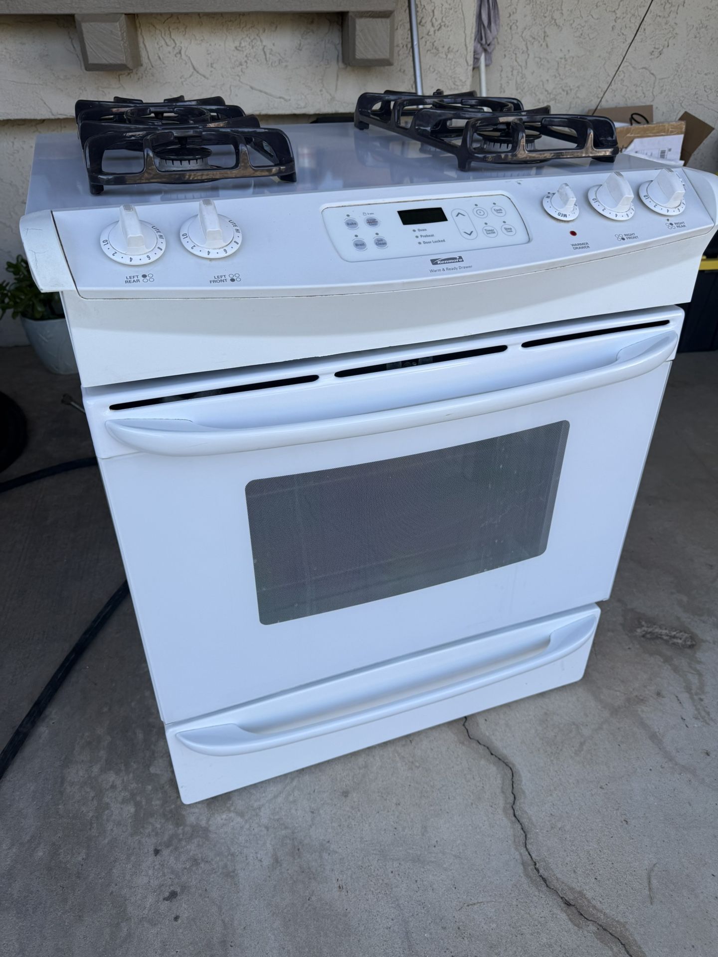 Kenmore Dual-Fuel Range – Gas Cooktop + Electric Oven (240 V) – $400 OBO