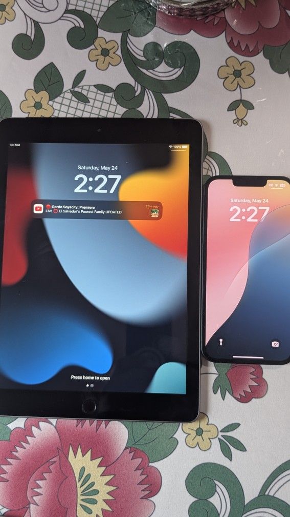 Iphone 13 And iPad