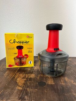Beezy Push N' Chop Manual Food Chopper 600ml