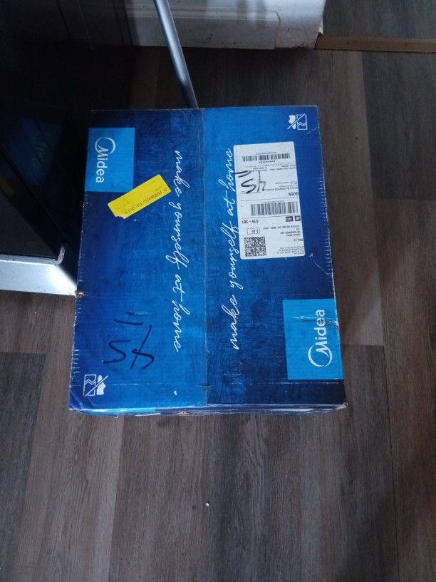 Brand New Microwave