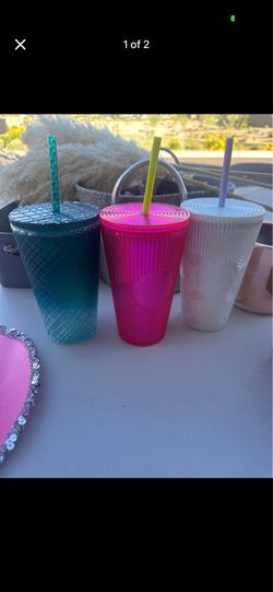 Starbucks cups
