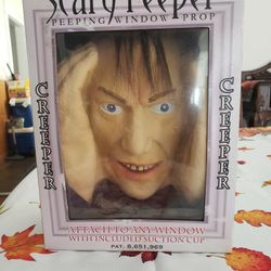 Scary Peeper, Creeper, Halloween Decoration / Prop / Gag