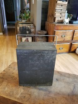 Darling vintage cooler..flower pot...mailbox love