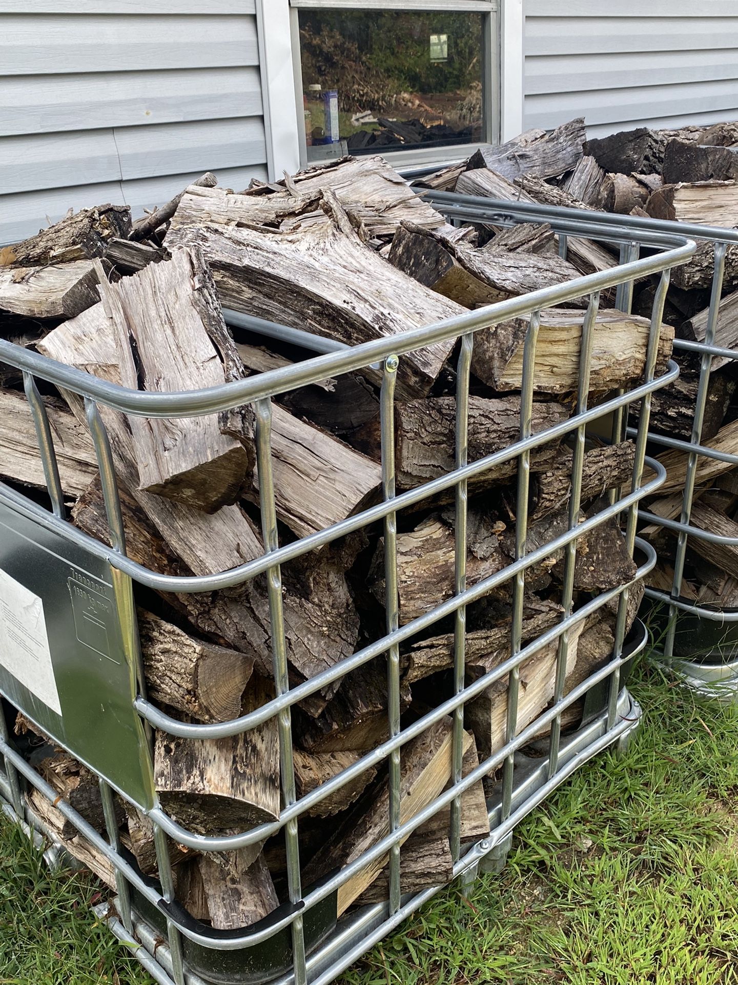 Firewood. Mixed Hardwood.