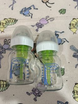Dr. Brown's 5oz Anti-Colic Options+ Wide-Neck Glass Baby Bottle with Level 1 Slow Flow Nipple - 0m+