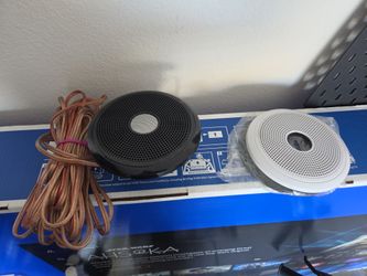 New fusion  50 watts speaker  with speaker wire